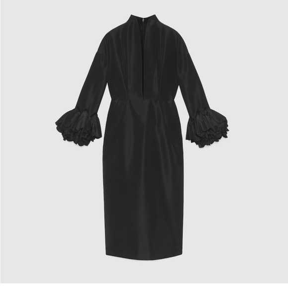 Gucci Dresses & Skirts - NWT Gucci Fluted-Cuff ruffles Midi Dress in Black Silk